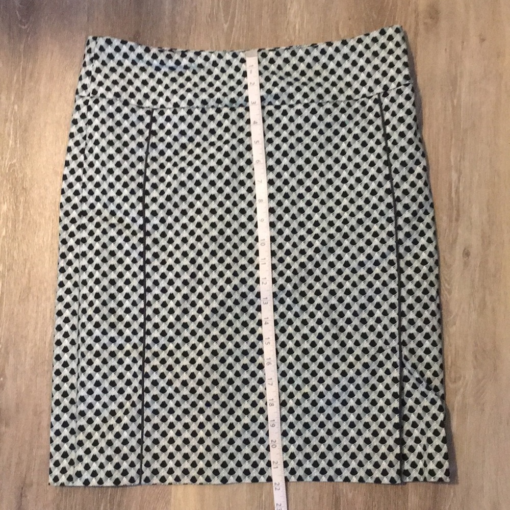 Stitch Fix Favorite Margaret M Skirt Size L - Picture 4 of 8